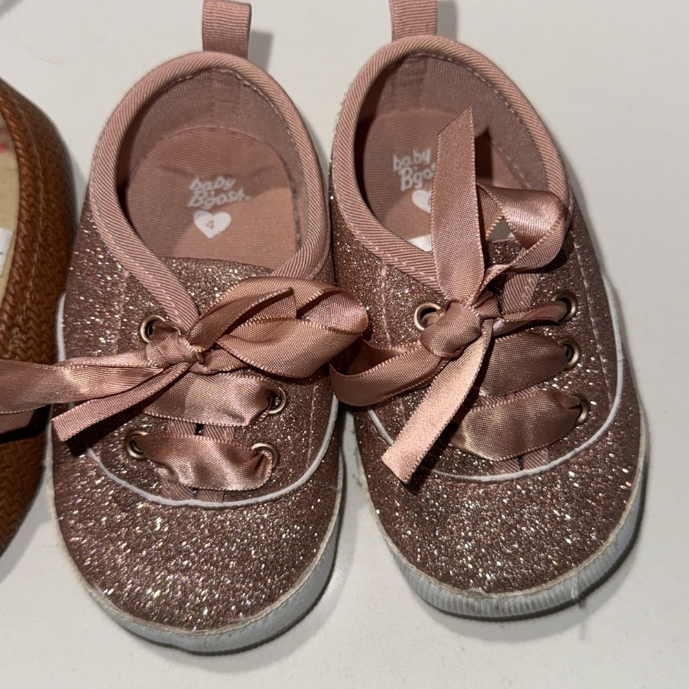 Two Pair Girls Baby Toddler Osh Kosh Soft Shoes 4 - Picture 2 of 5